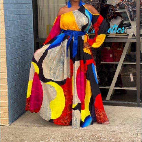 PLUS SIZE Off shoulder maxi dress - Picture 3 of 5